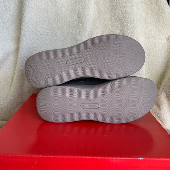 Kim Rogers Winter Boots - Picture 5 of 7